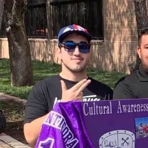 Meet your Posher, Jose b.